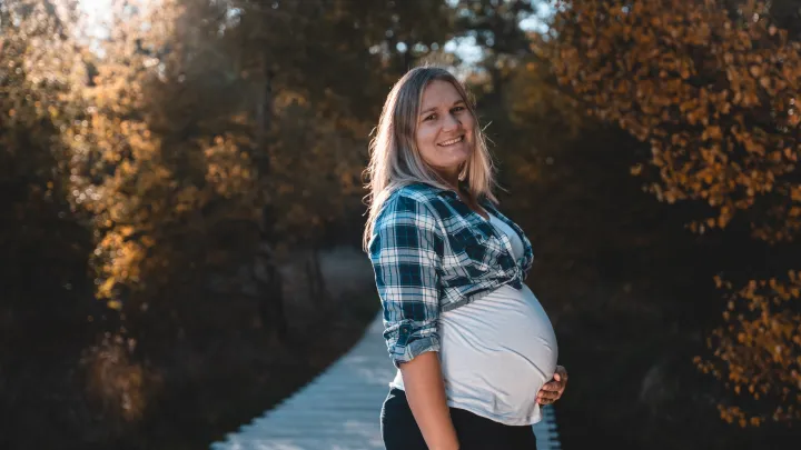 Babybauch – Fotografie von Alex Krappmann, Bild 7 von 9