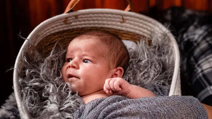 Newborn – Fotografie von Alex Krappmann, Bild 2 von 9