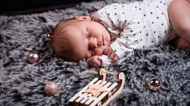 Newborn – Fotografie von Alex Krappmann, Bild 9 von 9